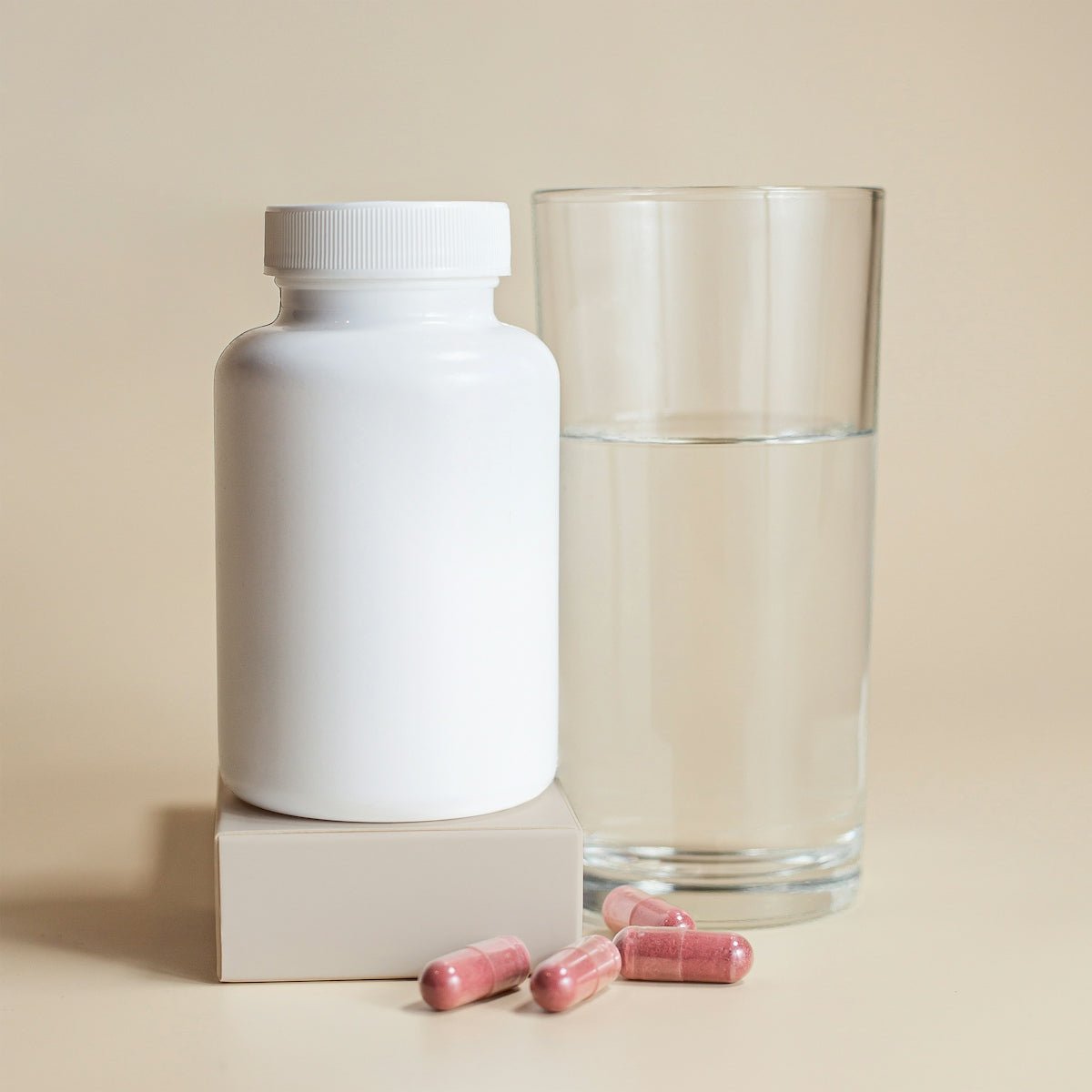 Exploring Rhubarb Complex®: A Guide to British Quality Health Supplements and Wellness Vitamins UK - Twenty First Century Herbs